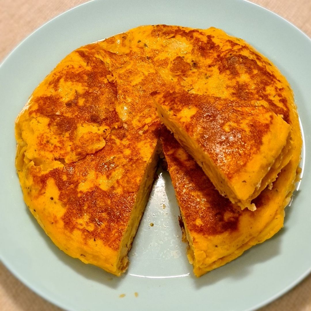 Tortilla de patatas con queso sin lactosa. Paso 3 Tortilla de patatas con queso sin lactosa. Paso 3