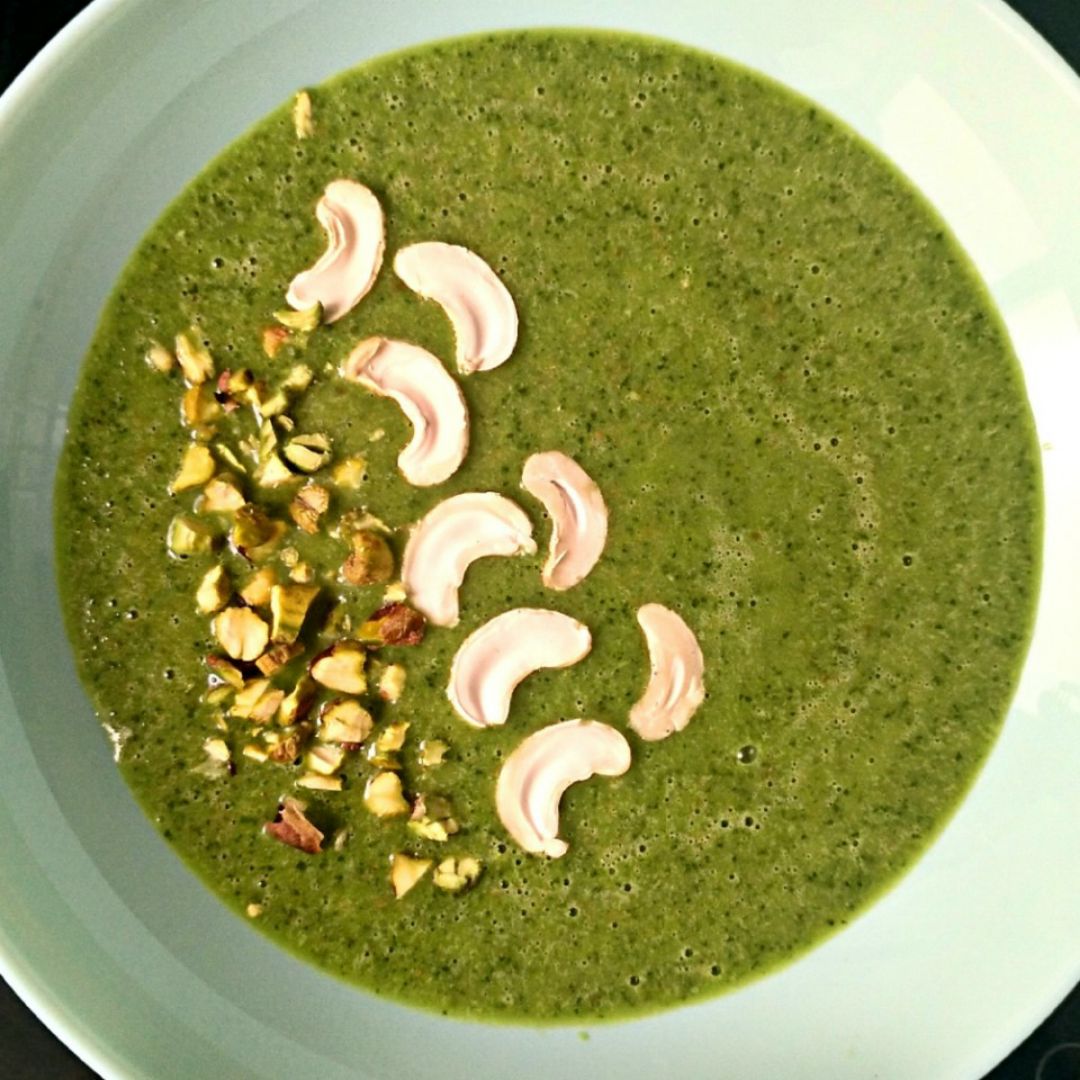 Gazpacho de pera y espinacas Gazpacho de pera y espinacas