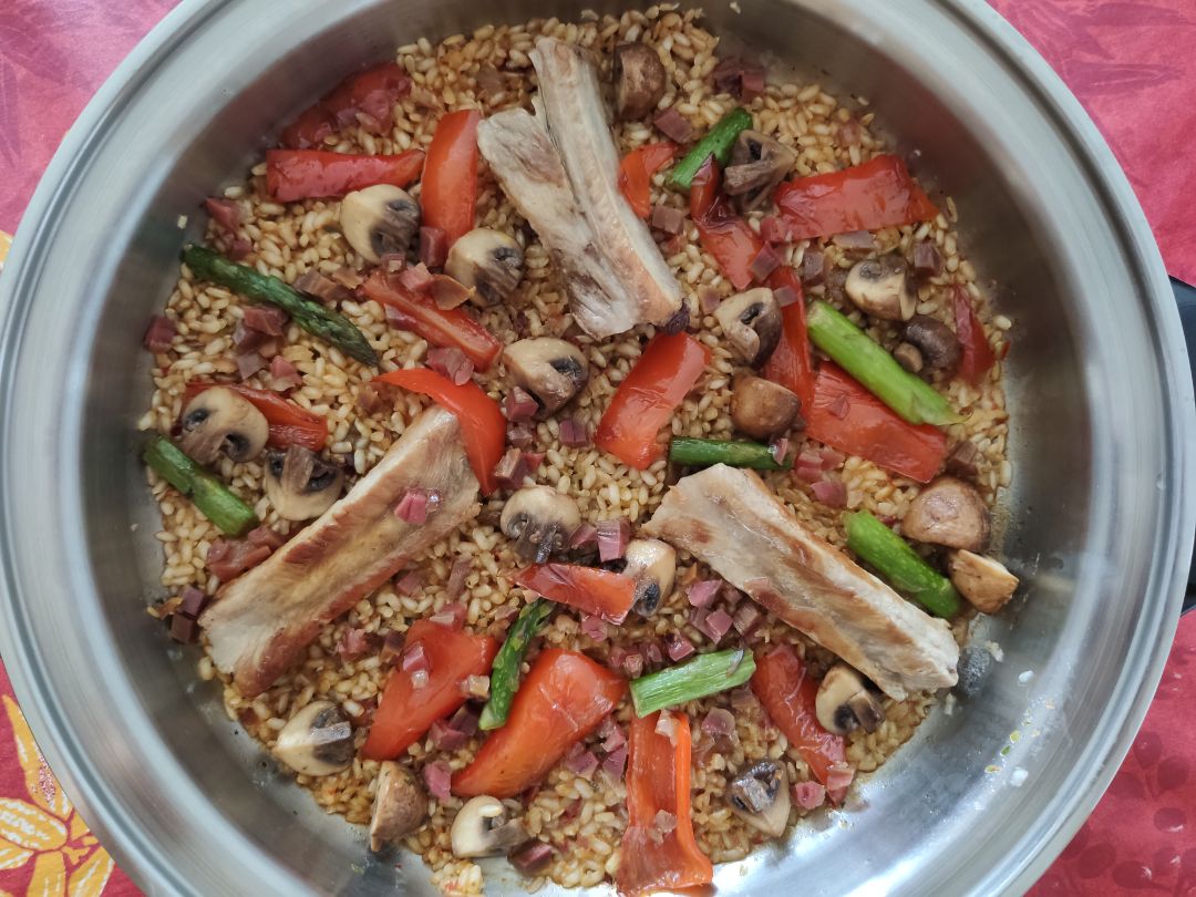 Arroz con cosas para hoy y almidón resistente para otro día