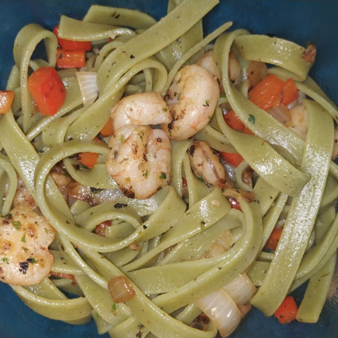 Tallarines con gambas Tallarines con gambas