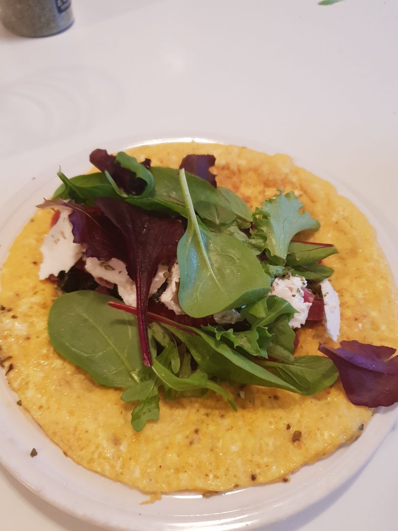 Wrap de tortilla caprese Paso 2 Wrap de tortilla caprese Paso 2