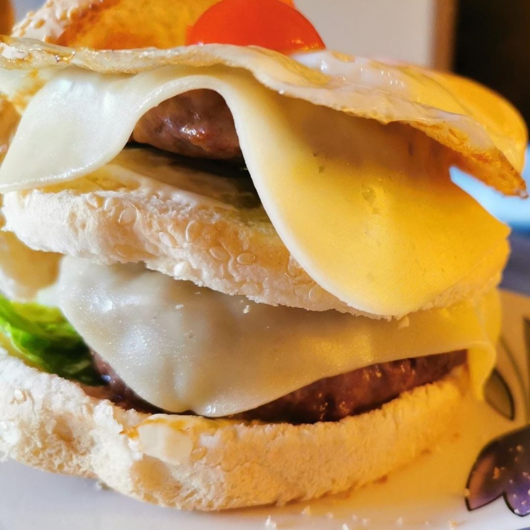 Hamburguesa de carne doble 🍔 Hamburguesa de carne doble 🍔