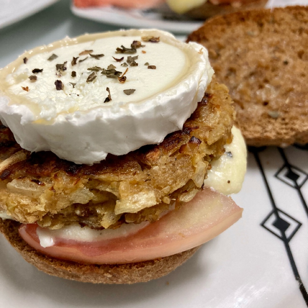 Hamburguesa Realfooder de atún con queso 