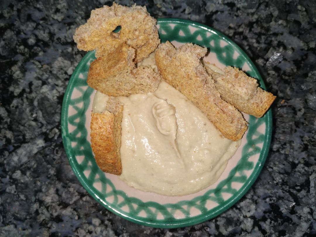 Hummus de berenjena (sin ajo) Hummus de berenjena (sin ajo)