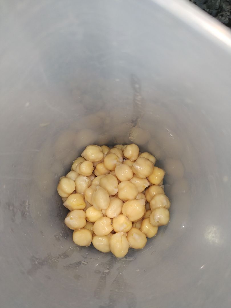 Hummus de berenjena (sin ajo) Paso 1 Hummus de berenjena (sin ajo) Paso 1