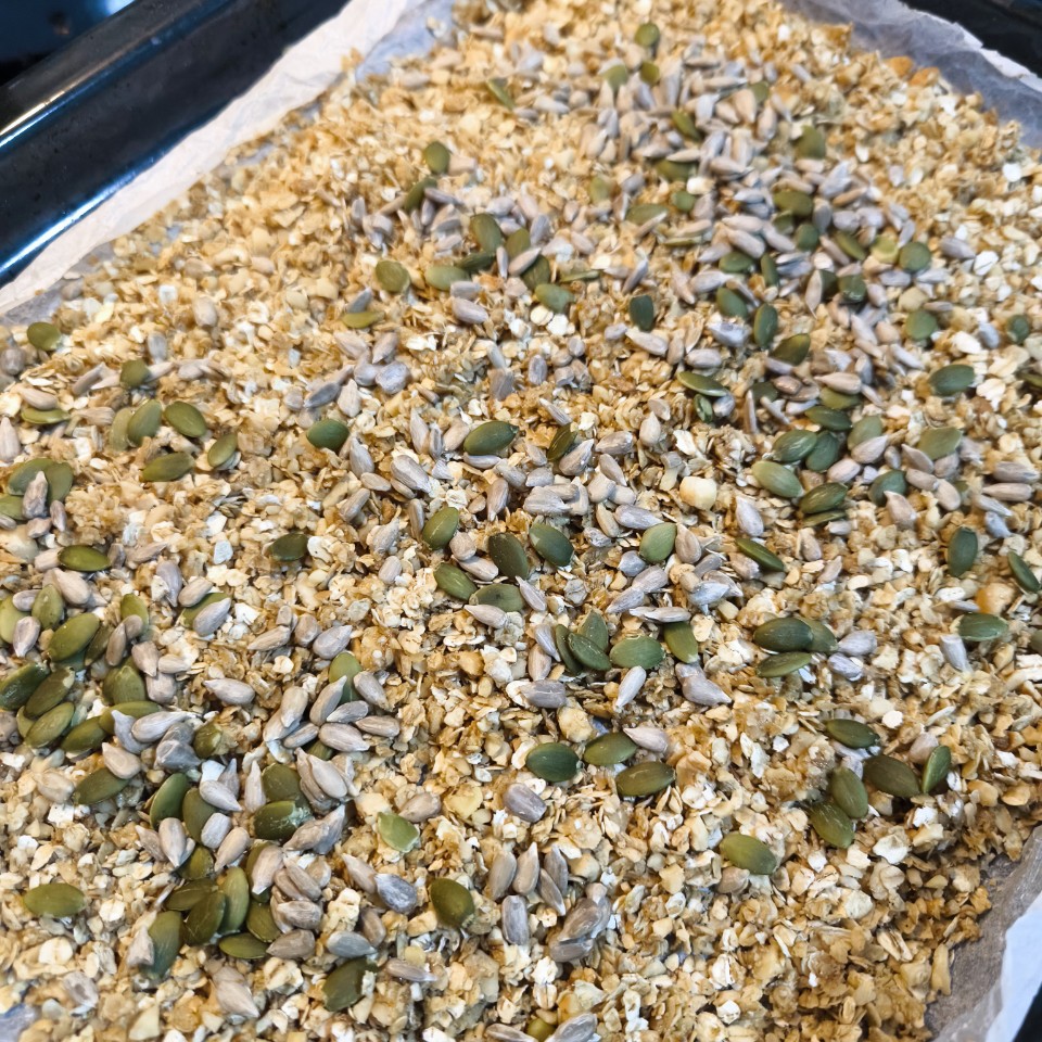 Granola casera con miel Paso 2 Granola casera con miel Paso 2