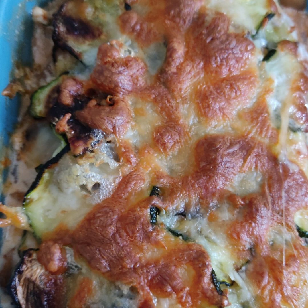 Pastel de verduras con atún