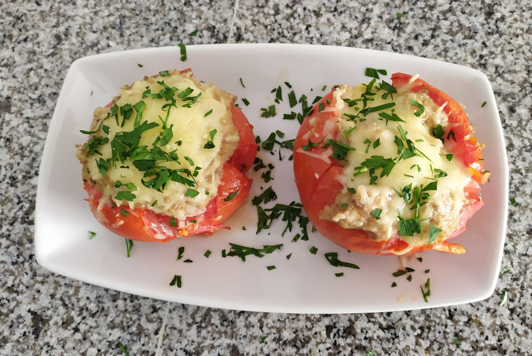 Tomates rellenos de carne Tomates rellenos de carne
