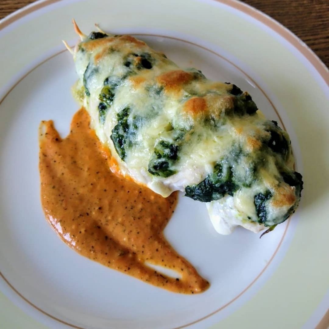 Pechuga de pollo rellena 