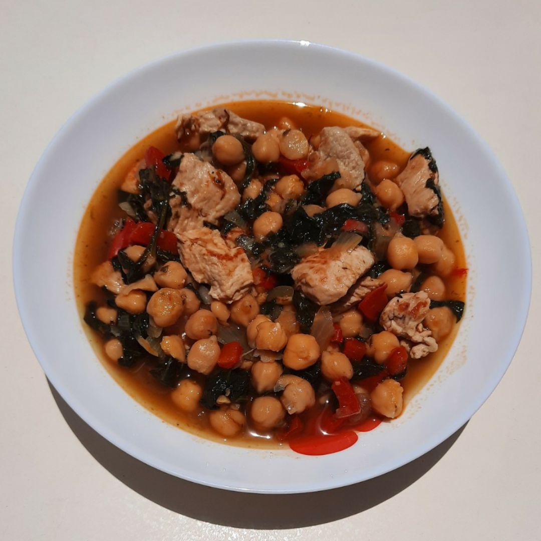 Garbanzos con verduras y pavo Garbanzos con verduras y pavo