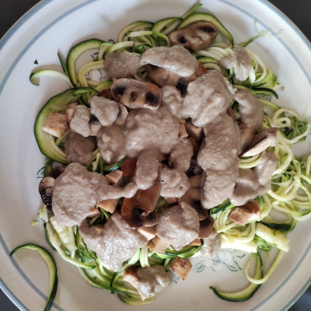 Calabacetis con salsa de champiñones 