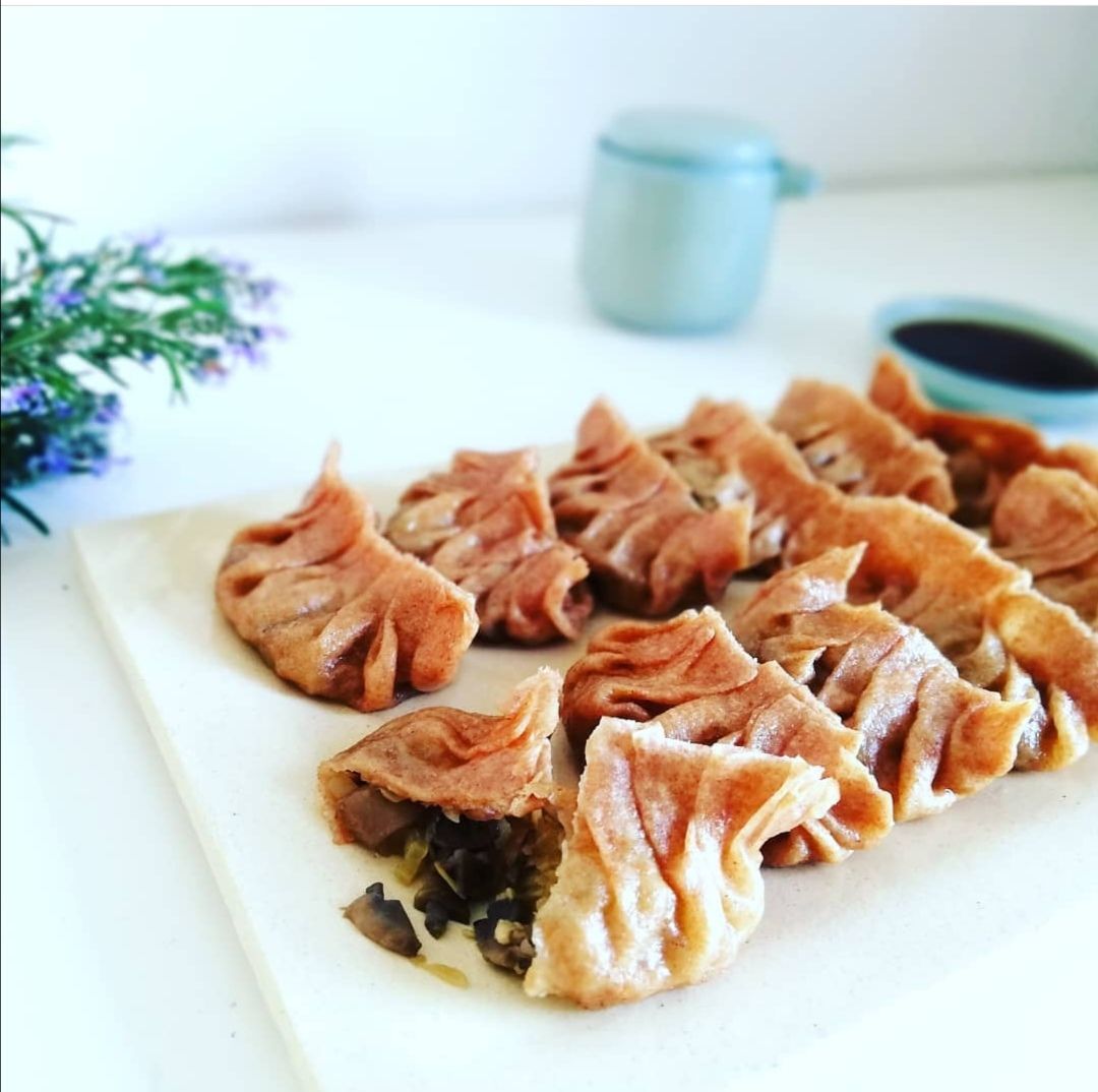 Gyozas de verduras y champiñones Gyozas de verduras y champiñones