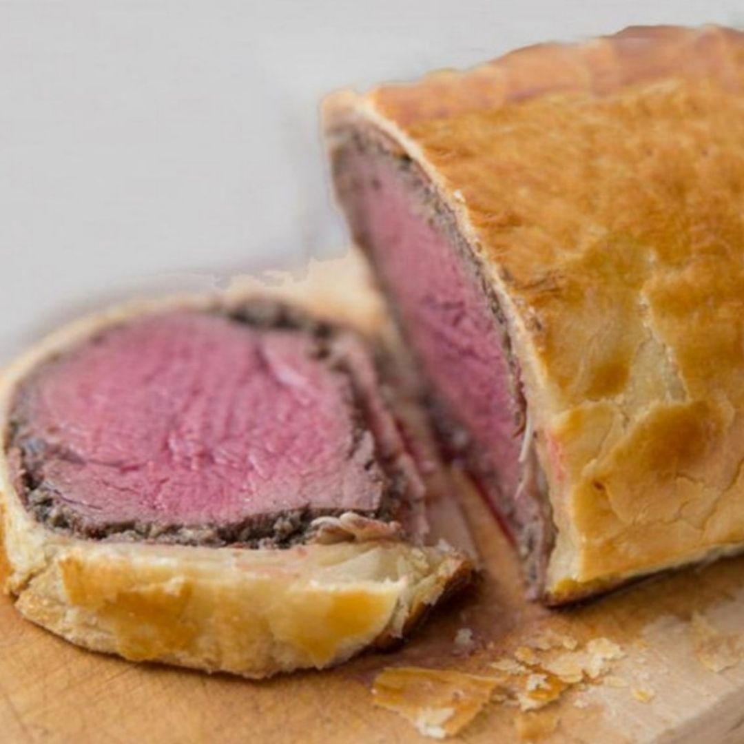Solomillo wellington con manzana asada