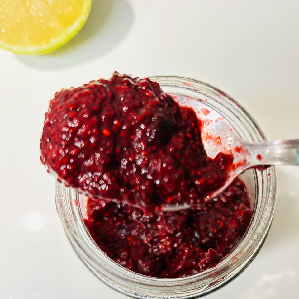 Mermelada de frutos rojos y chia
