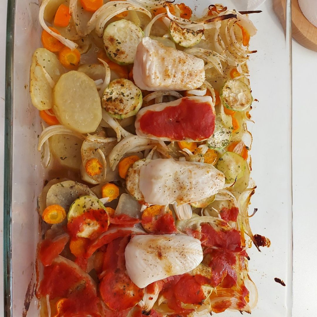 Medallones de merluza con batata y verduras Medallones de merluza con batata y verduras