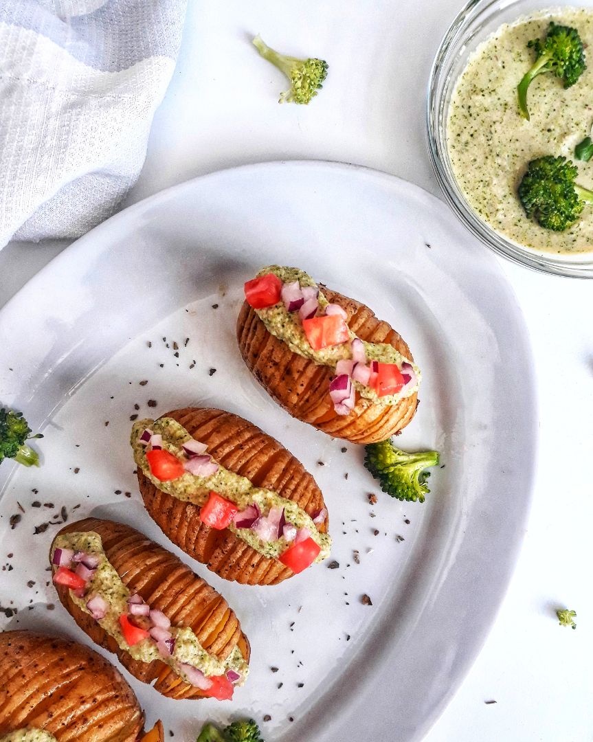 🌱PATATAS HASSELBACK CON PESTO DE BRÓCOLI🌱 🌱PATATAS HASSELBACK CON PESTO DE BRÓCOLI🌱