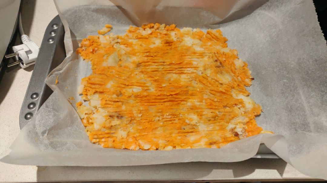 Pizza de boniato y patata Paso 1