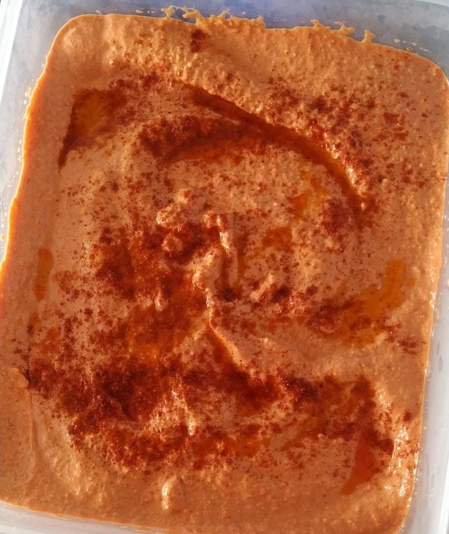 Hummus de pimiento y ajo