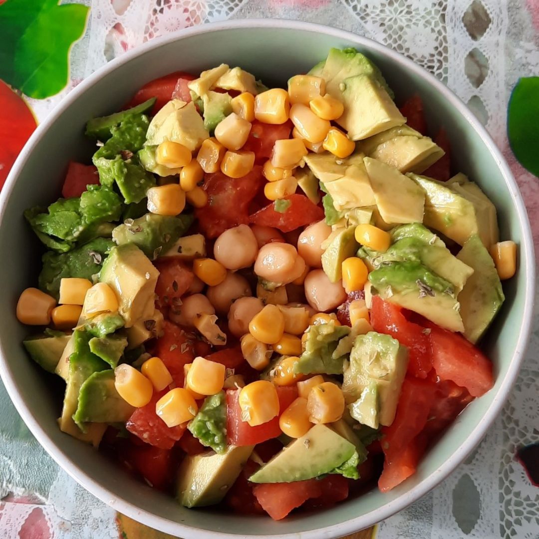 Ensalada de garbanzos flomy. Ensalada de garbanzos flomy.