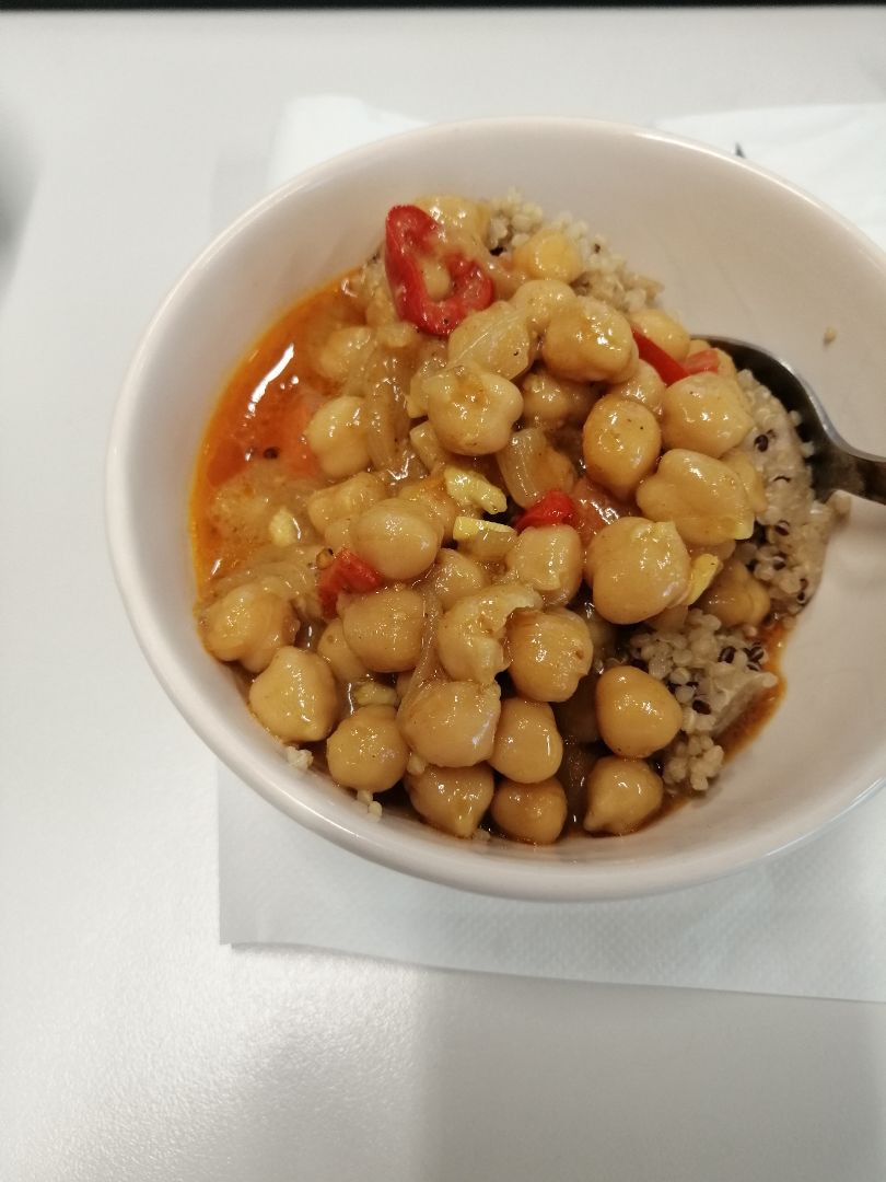 Garbanzos al curry con verdura y quinoa  Paso 6