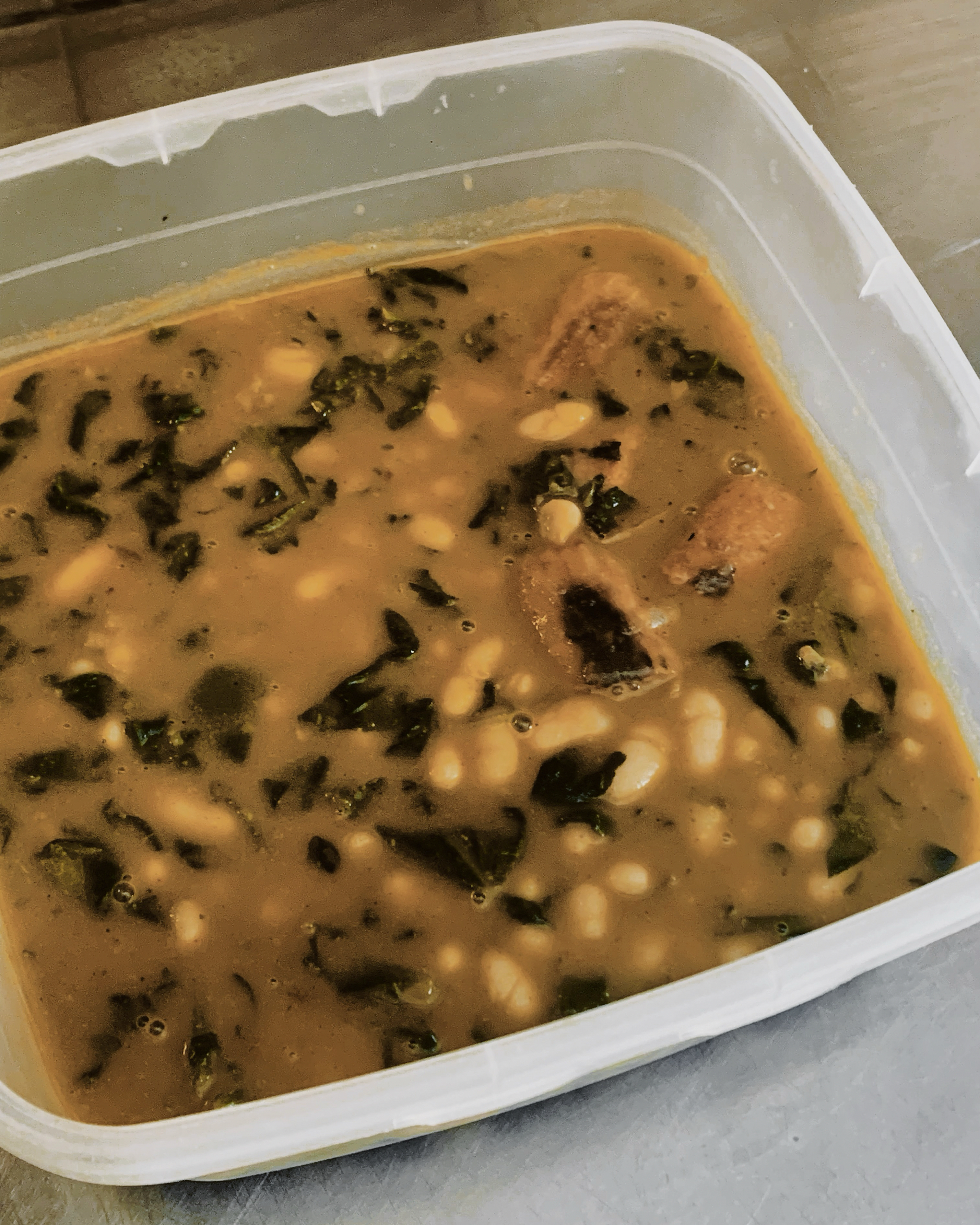 judías blancas con chorizo y espinacas Paso 2