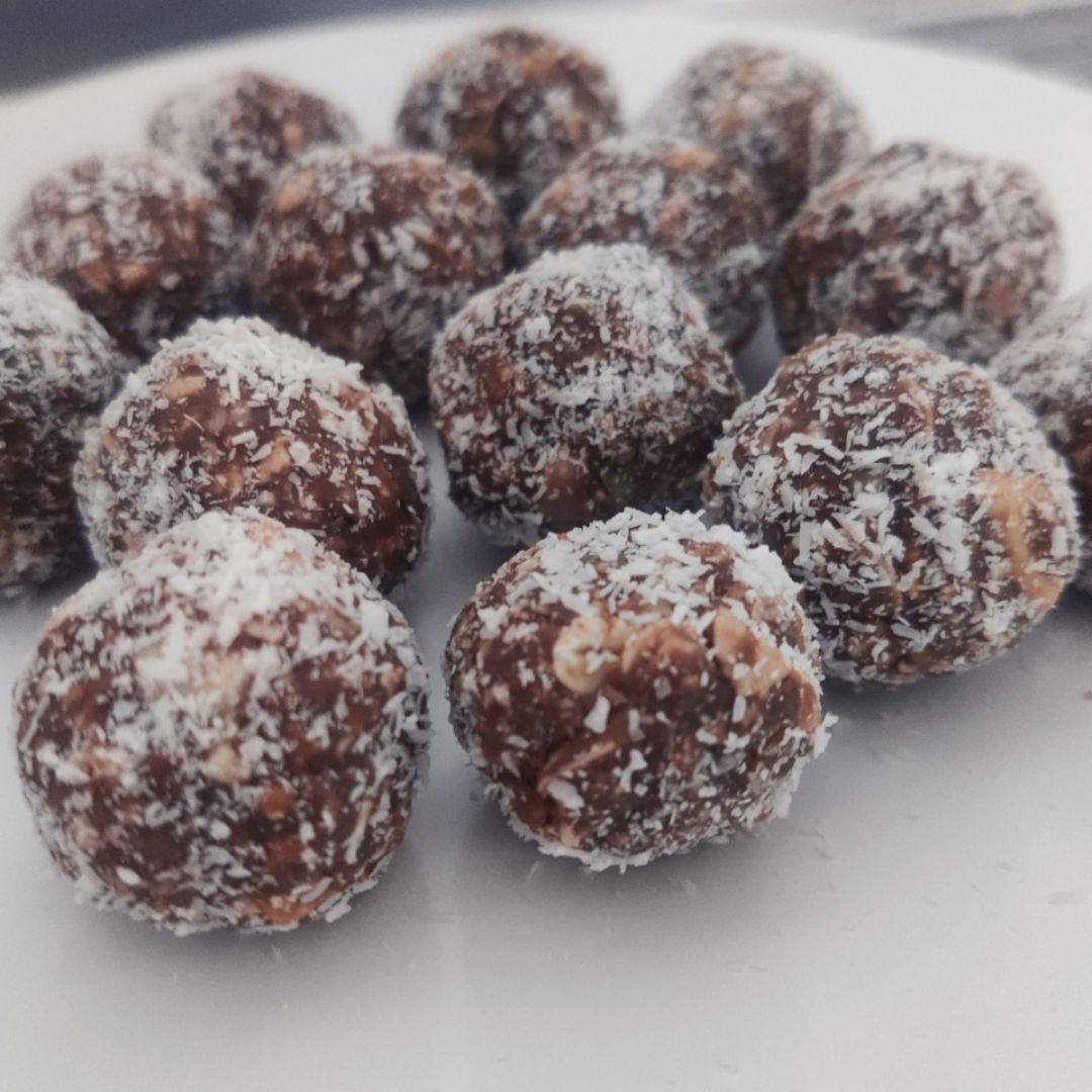 Energy ball chocolate y mix de frutos secos Energy ball chocolate y mix de frutos secos