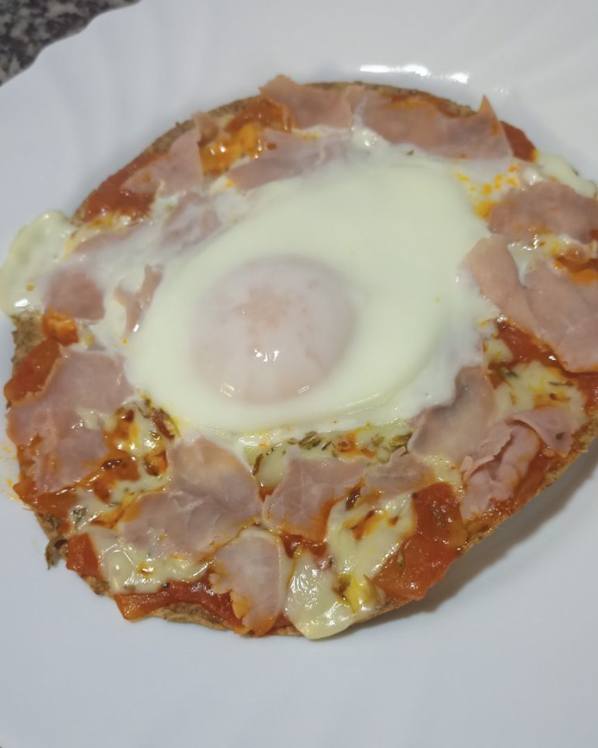 Pizzeta con torta de trigo integral Paso 3