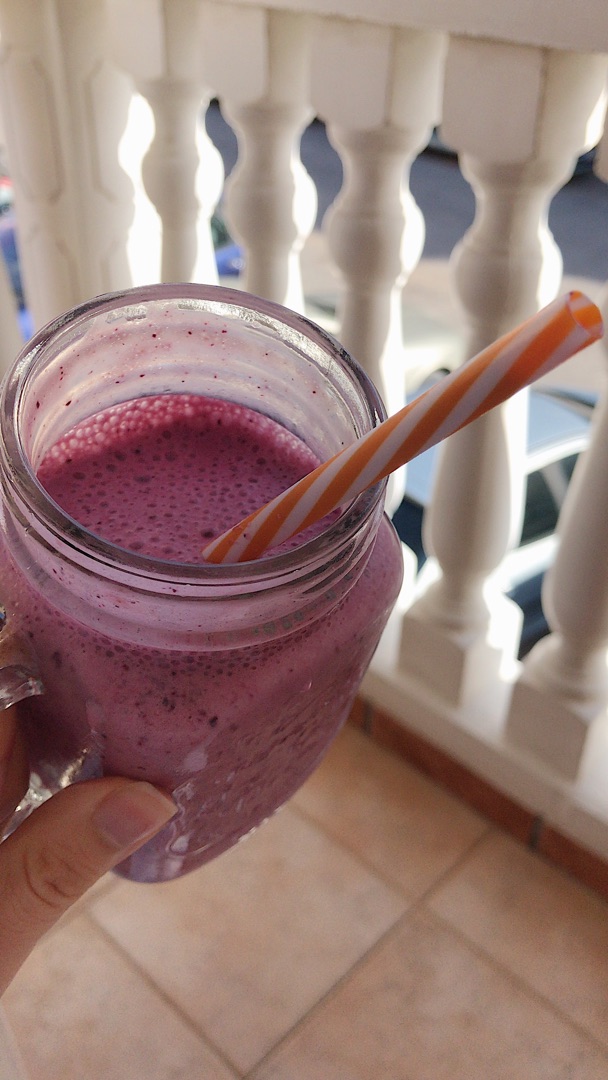 BATIDO DE FRUTOS ROJOS 😋