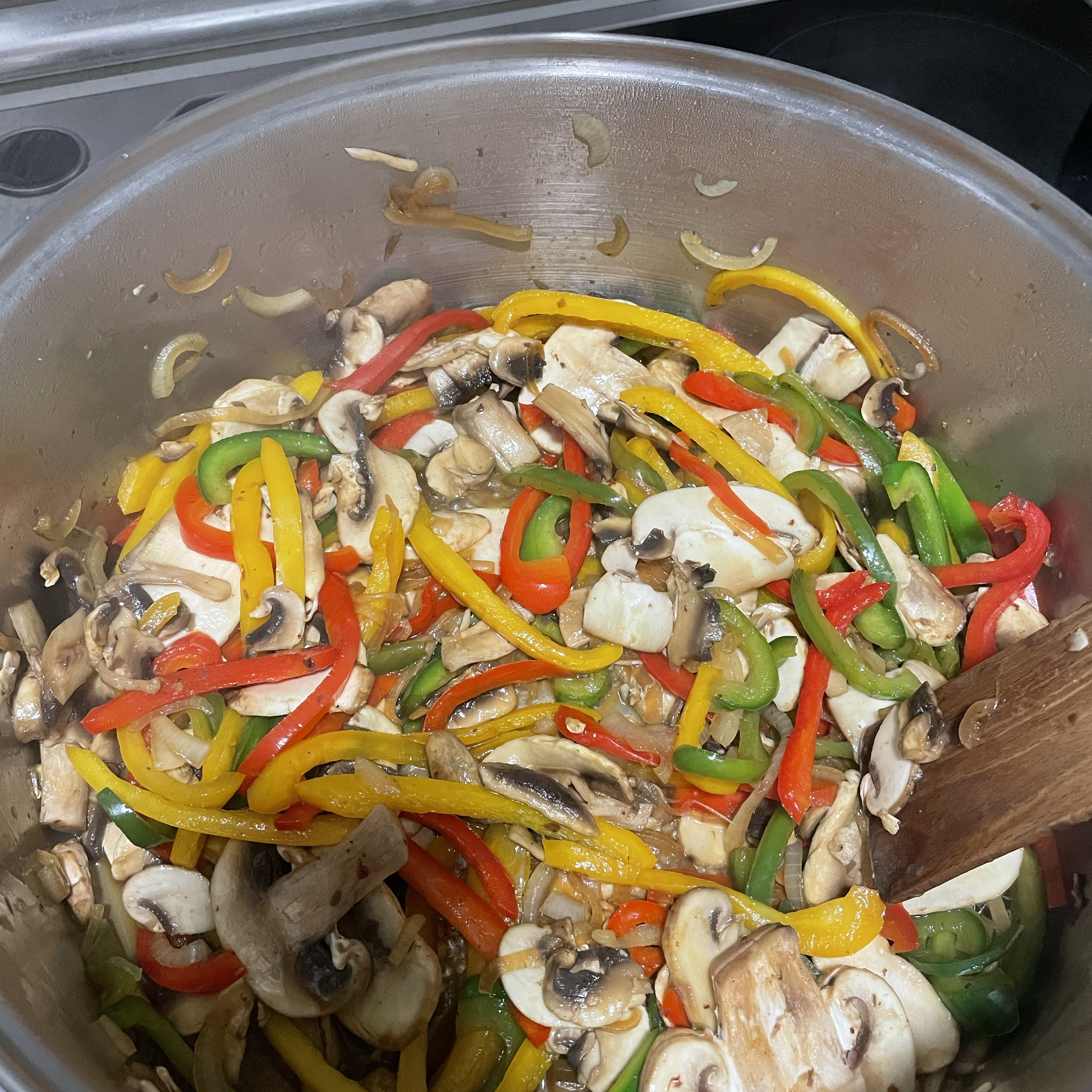 Magro de cerdo con verduras y champiñones Paso 1 Magro de cerdo con verduras y champiñones Paso 1