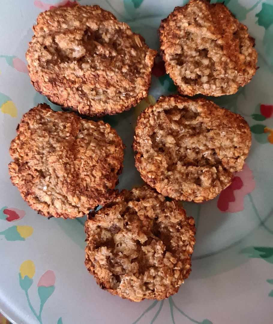 Galletas fáciles de plátano, avena y canela.
