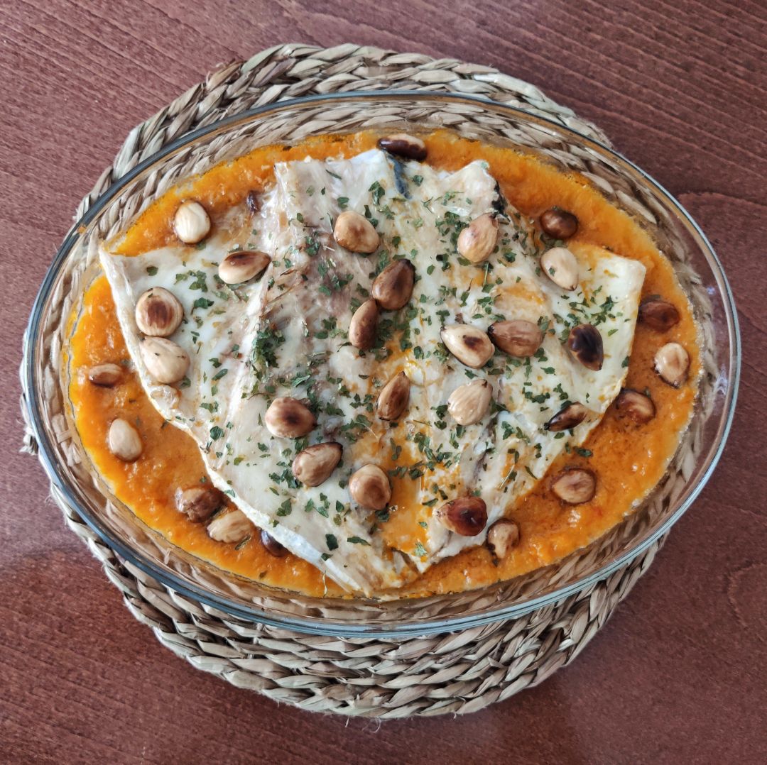 Dorada con verduras y almendras al horno ♥️ Dorada con verduras y almendras al horno ♥️