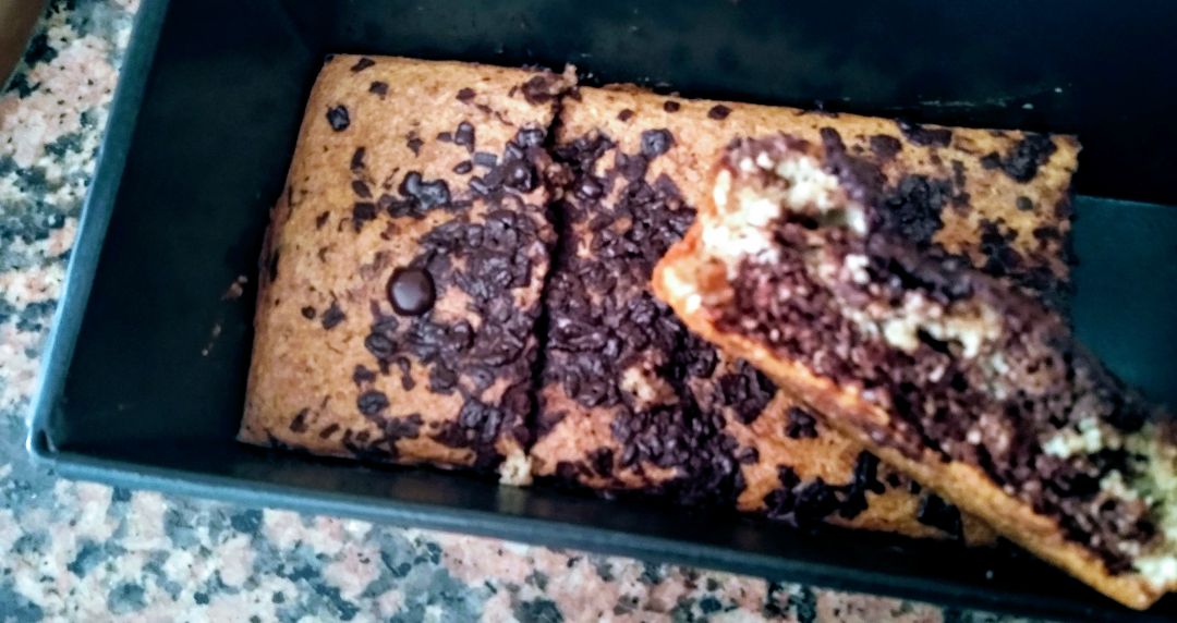 Bizcocho marmolado de coco y chocolate Bizcocho marmolado de coco y chocolate