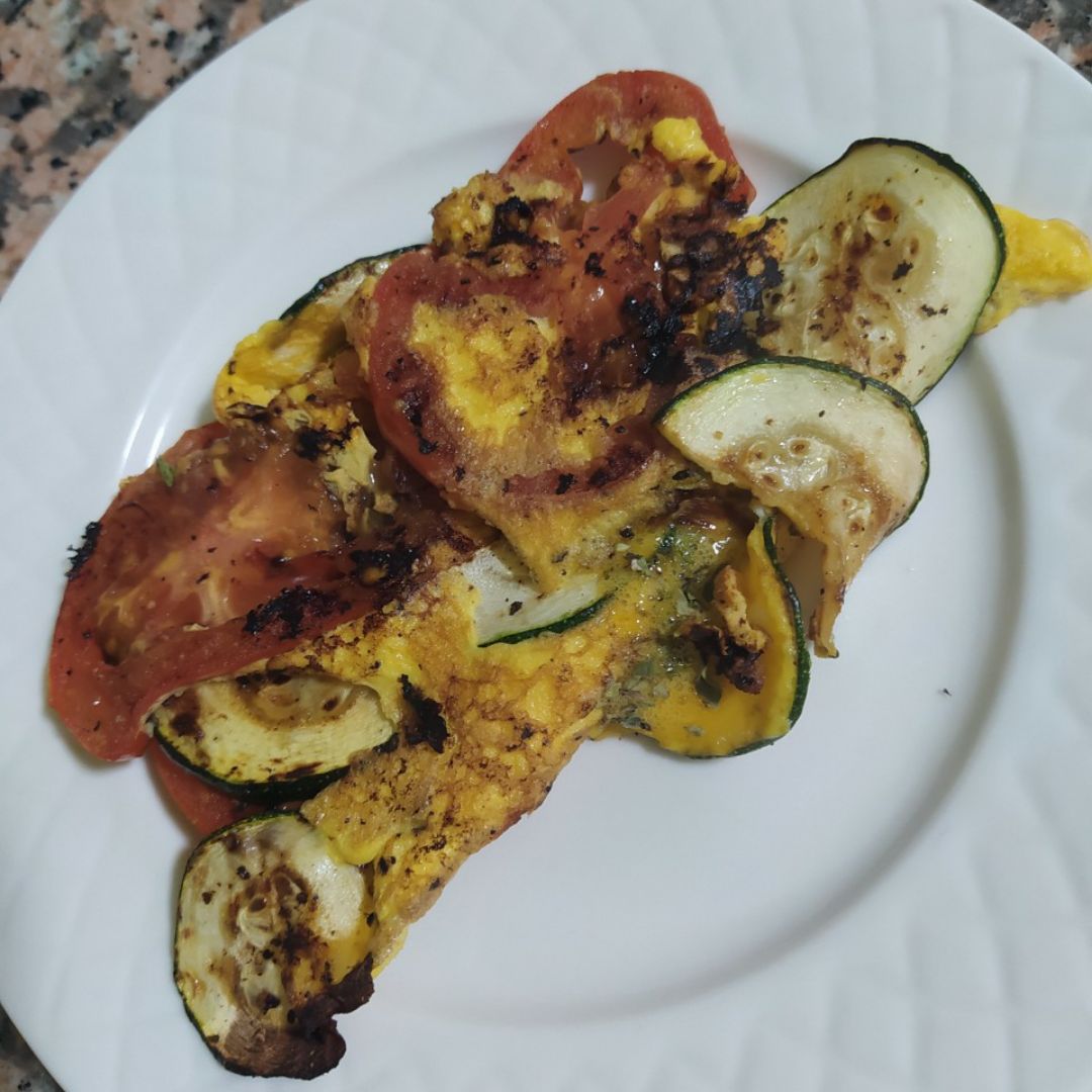 Revuelto de Tomate y Calabacín. Paso 2 Revuelto de Tomate y Calabacín. Paso 2