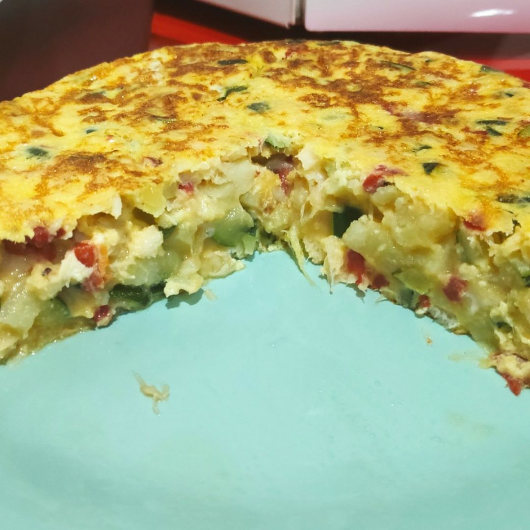 Tortilla de patata, calabacín, bacalao y pimiento rojo Paso 4 Tortilla de patata, calabacín, bacalao y pimiento rojo Paso 4