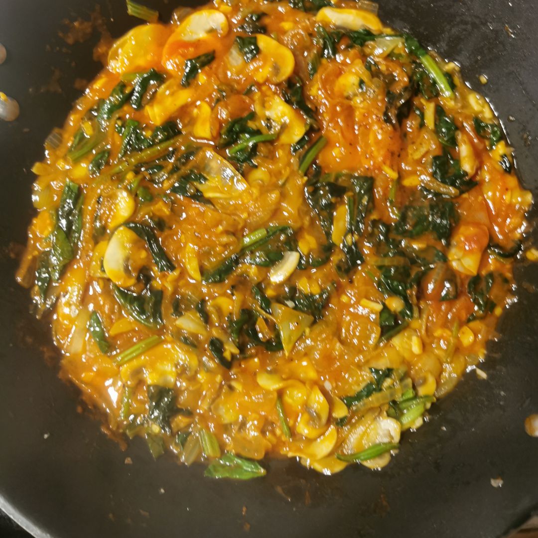Mediterranean eggs 🍳❤️ Paso 1