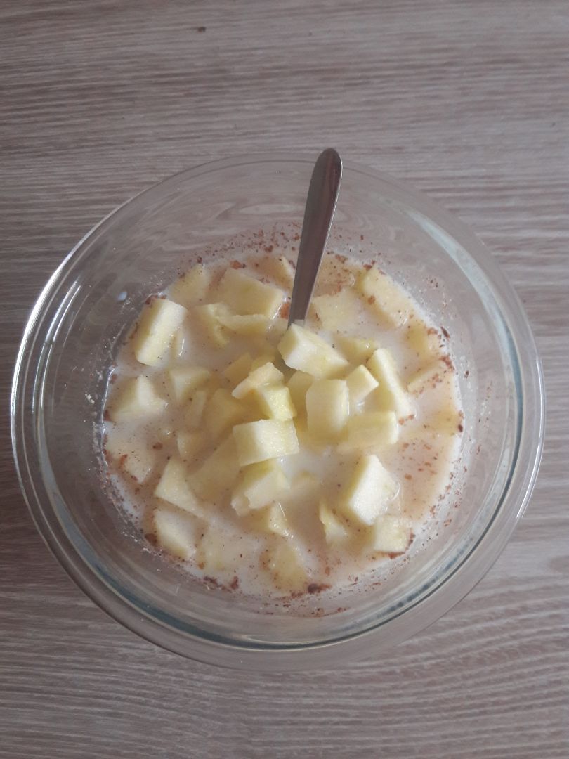 Overnight oats de manzana y mantequilla de cacahuete