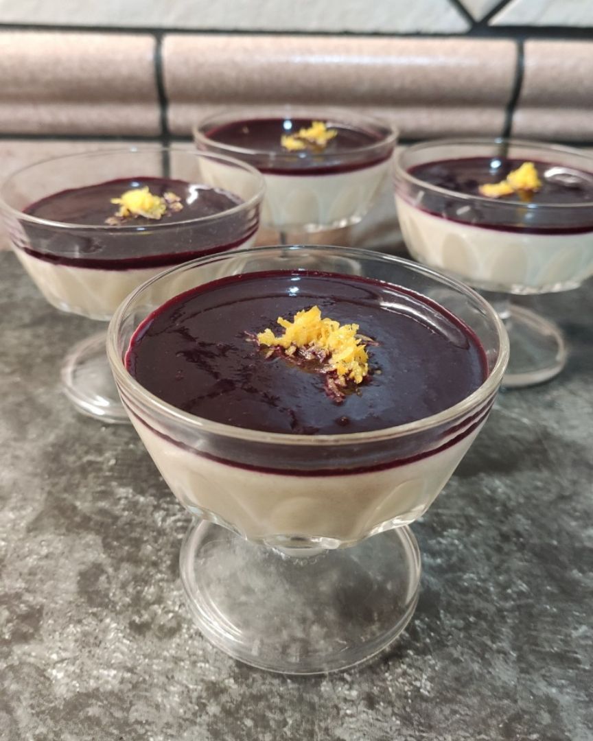Postre de limón y arándanos