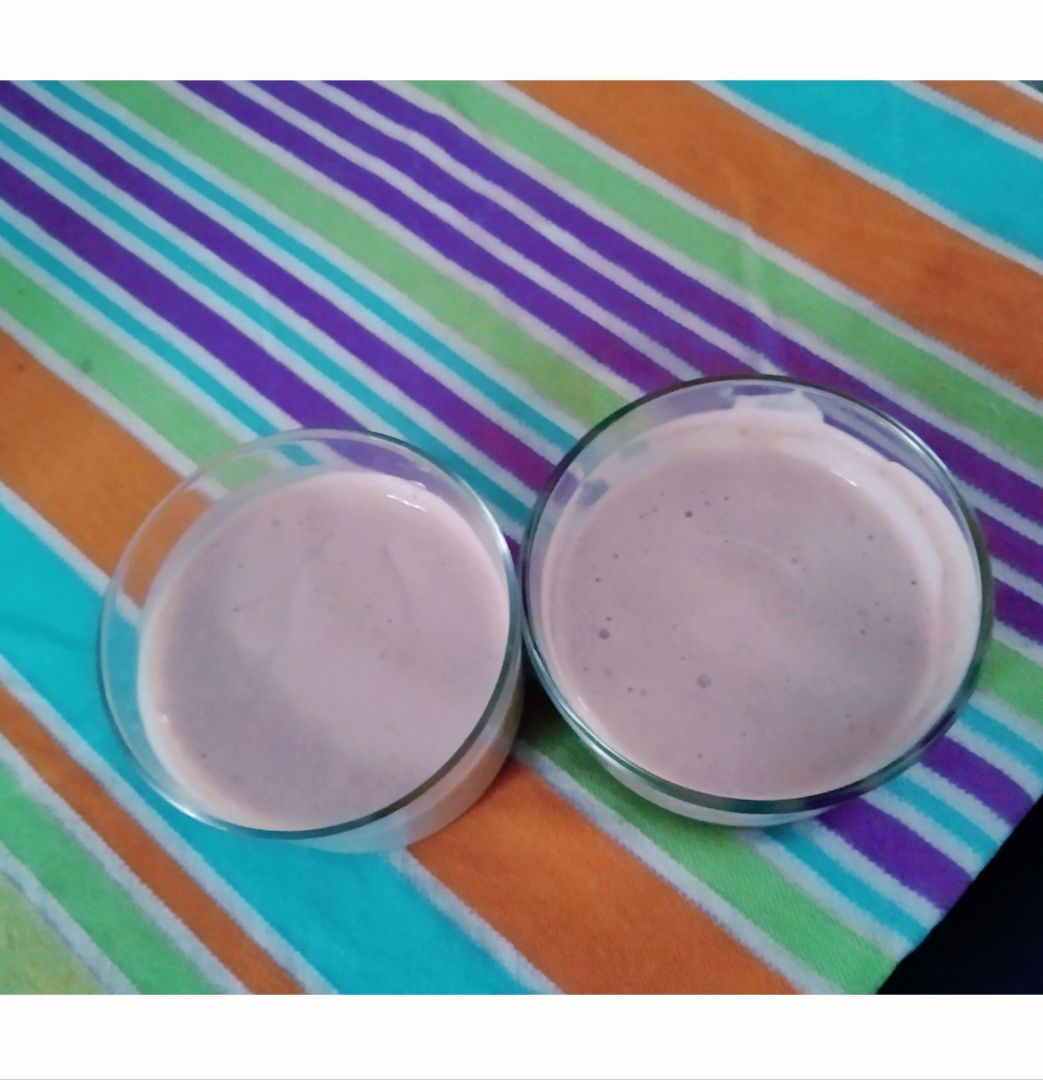 Petite suisse realfood de fresa y plátano
