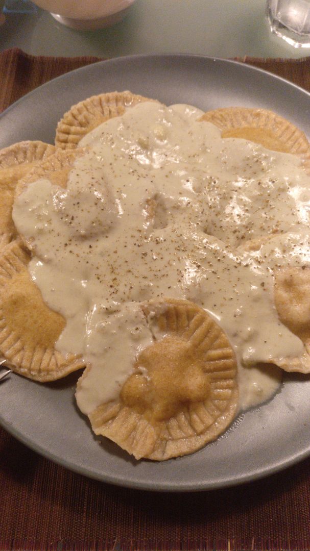 Raviolis con salsa de queso para 4 personas 🍝 Raviolis con salsa de queso para 4 personas 🍝
