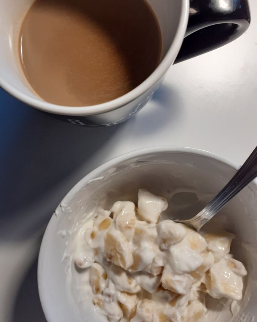 Desayuno platano y queso fresco