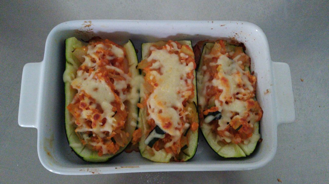 CALABACĂN RELLENO đ„ CALABACĂN RELLENO đ„