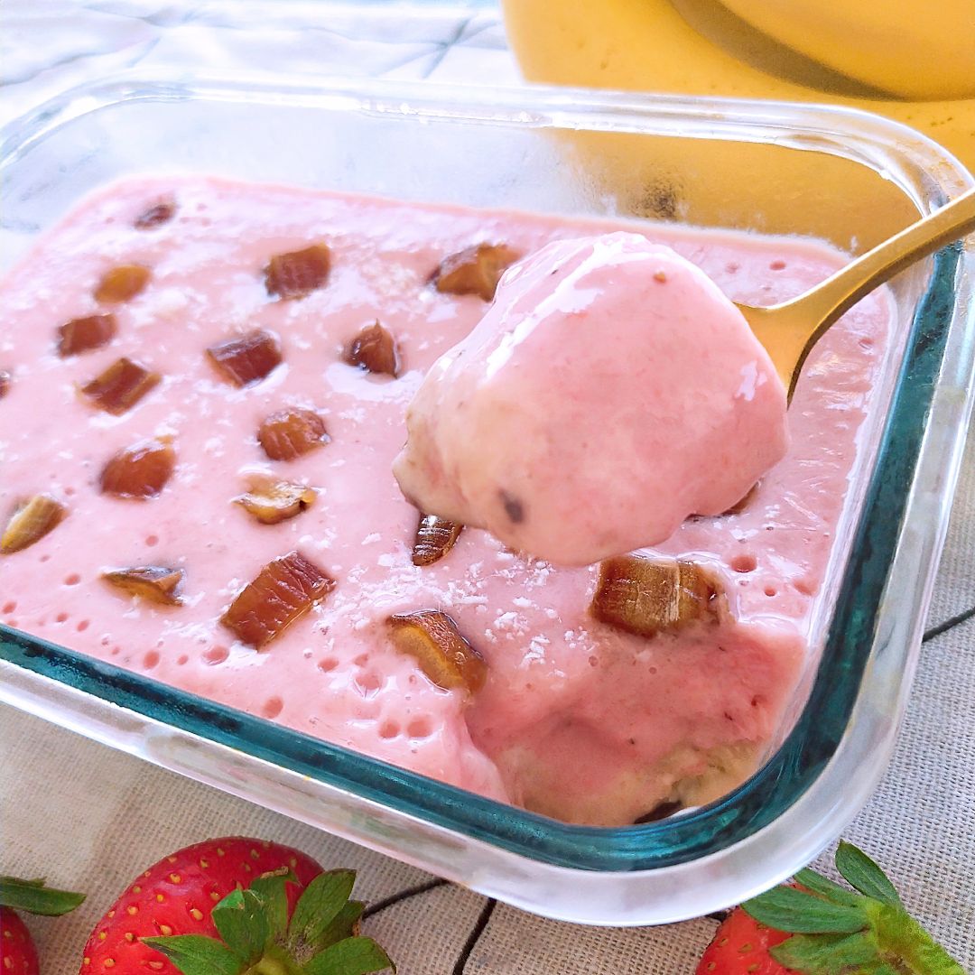 Helado de fresa y plátano Helado de fresa y plátano
