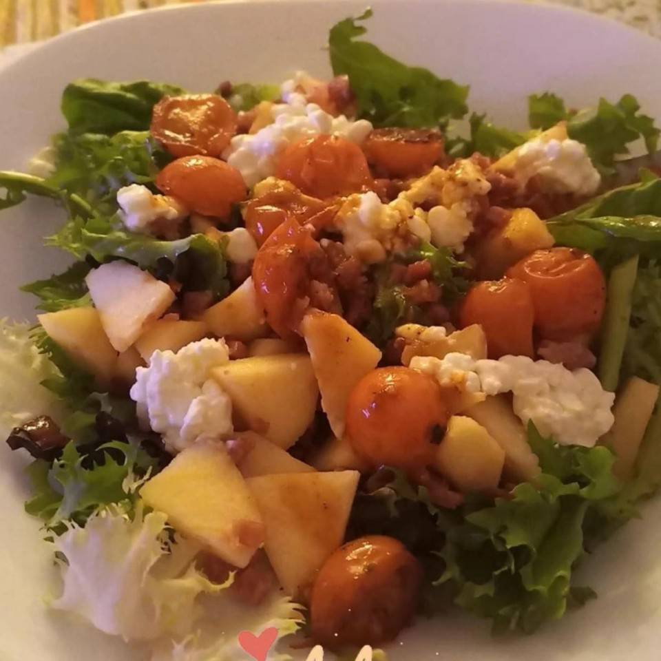 Ensalada templada jamón y pera Ensalada templada jamón y pera