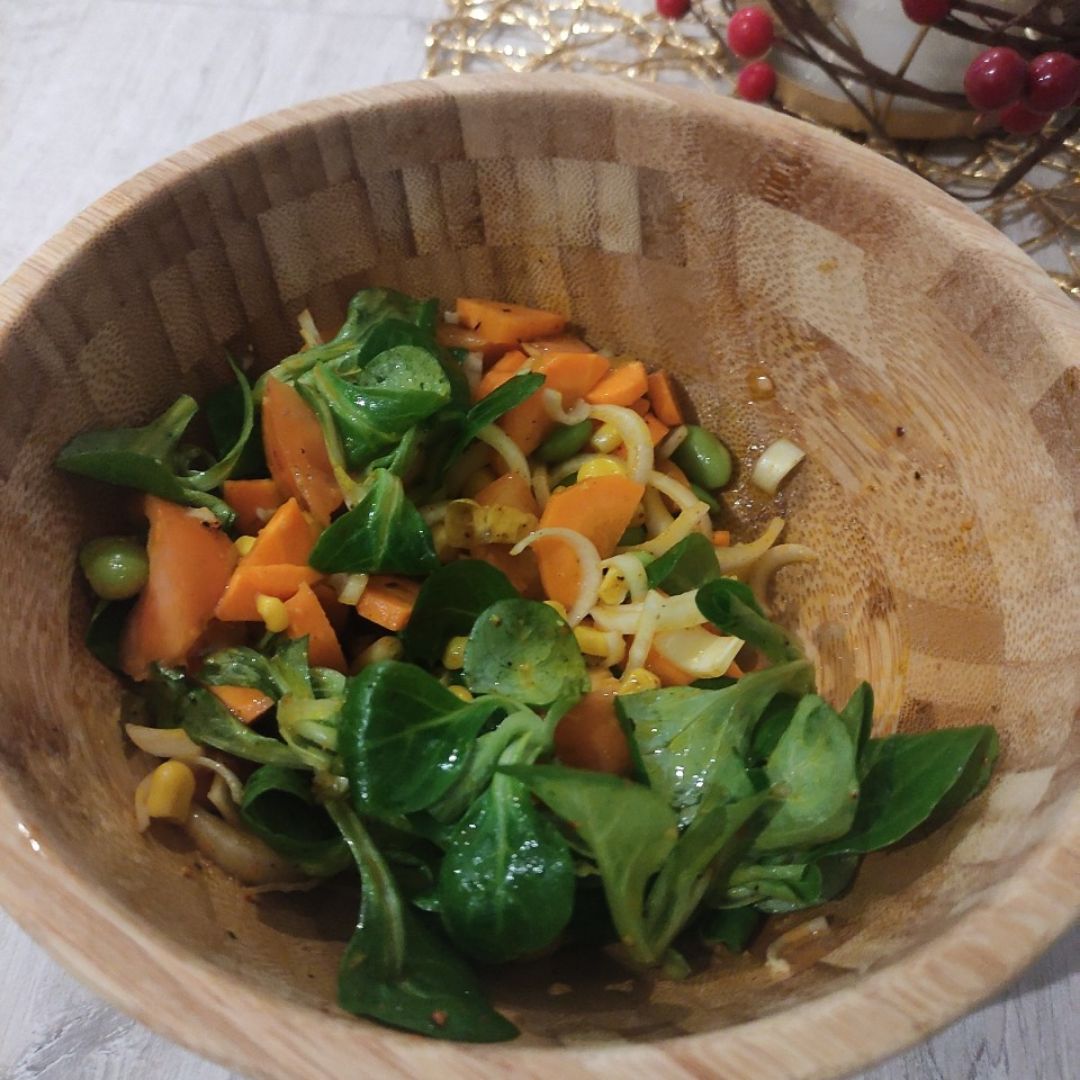 Ensalada verde con edamame