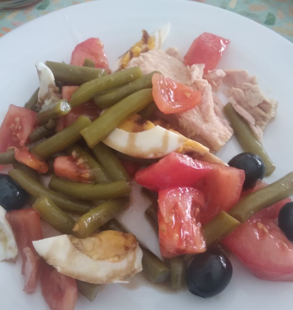 Ensalada de judías verdes y bonito Ensalada de judías verdes y bonito
