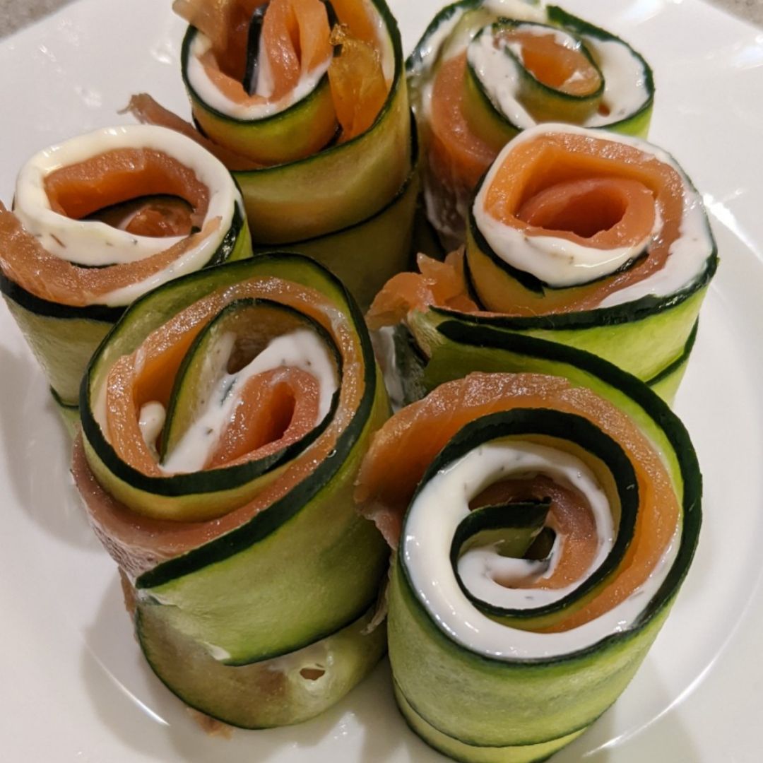 Canapés saludables de salmón ahumado Canapés saludables de salmón ahumado