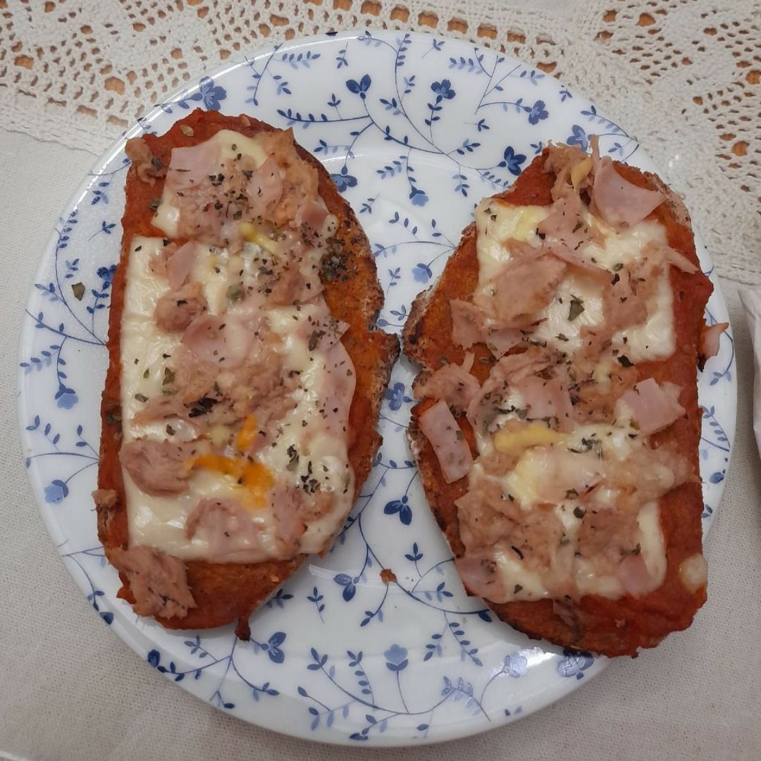 Panini de atún y pechuga de pavo