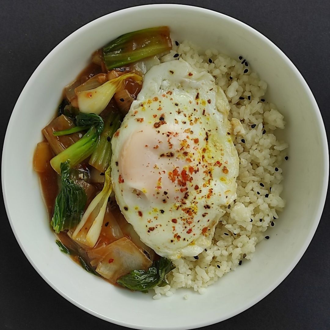 PACKCHOI, ARROZ AL VAPOR Y HUEVO PACKCHOI, ARROZ AL VAPOR Y HUEVO