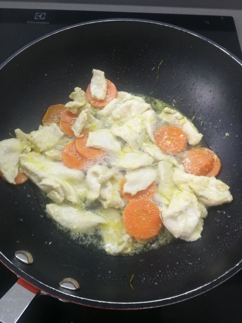 Pollo con frutos secos Paso 0 Pollo con frutos secos Paso 0
