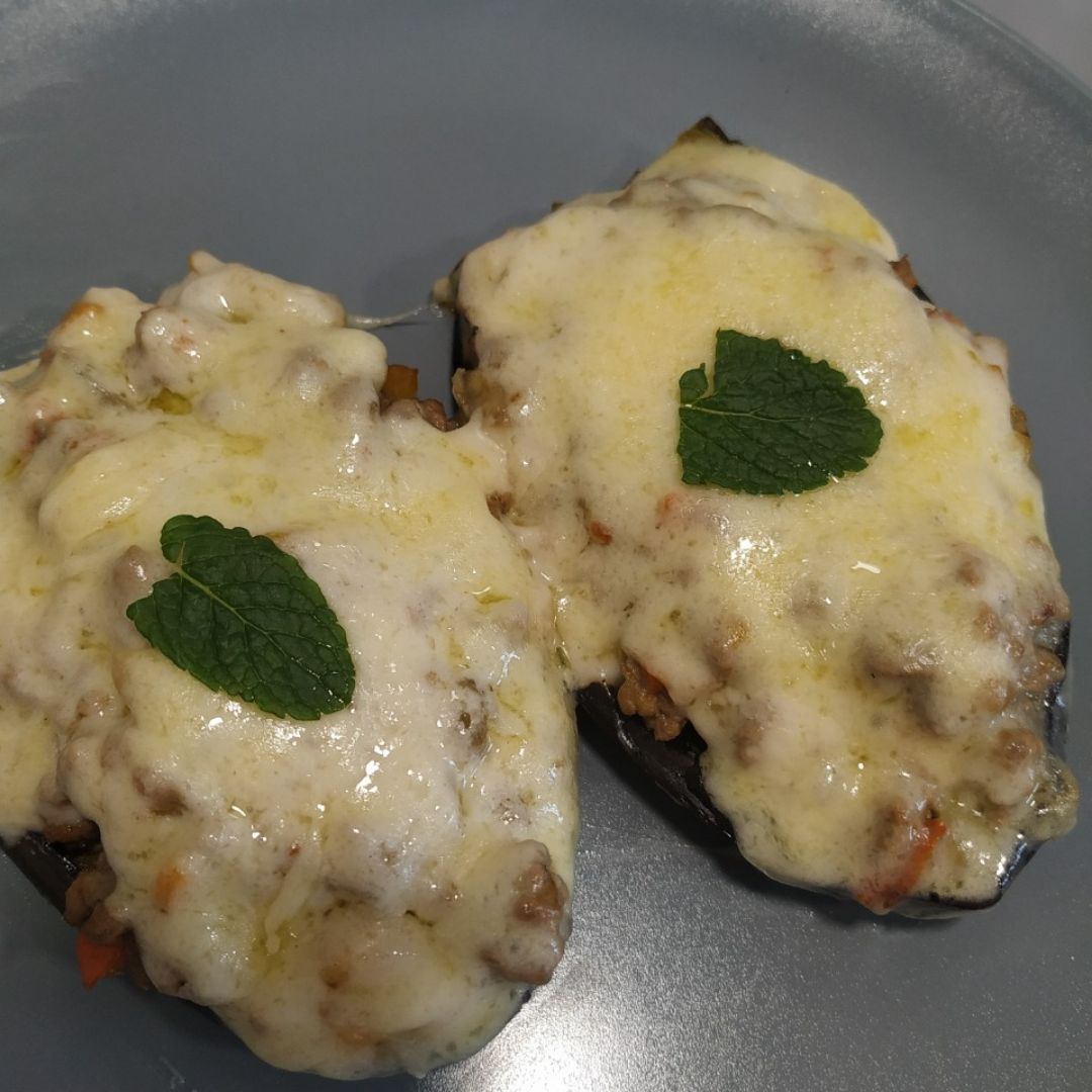 Berenjenas rellenas de verduras y ternera Berenjenas rellenas de verduras y ternera